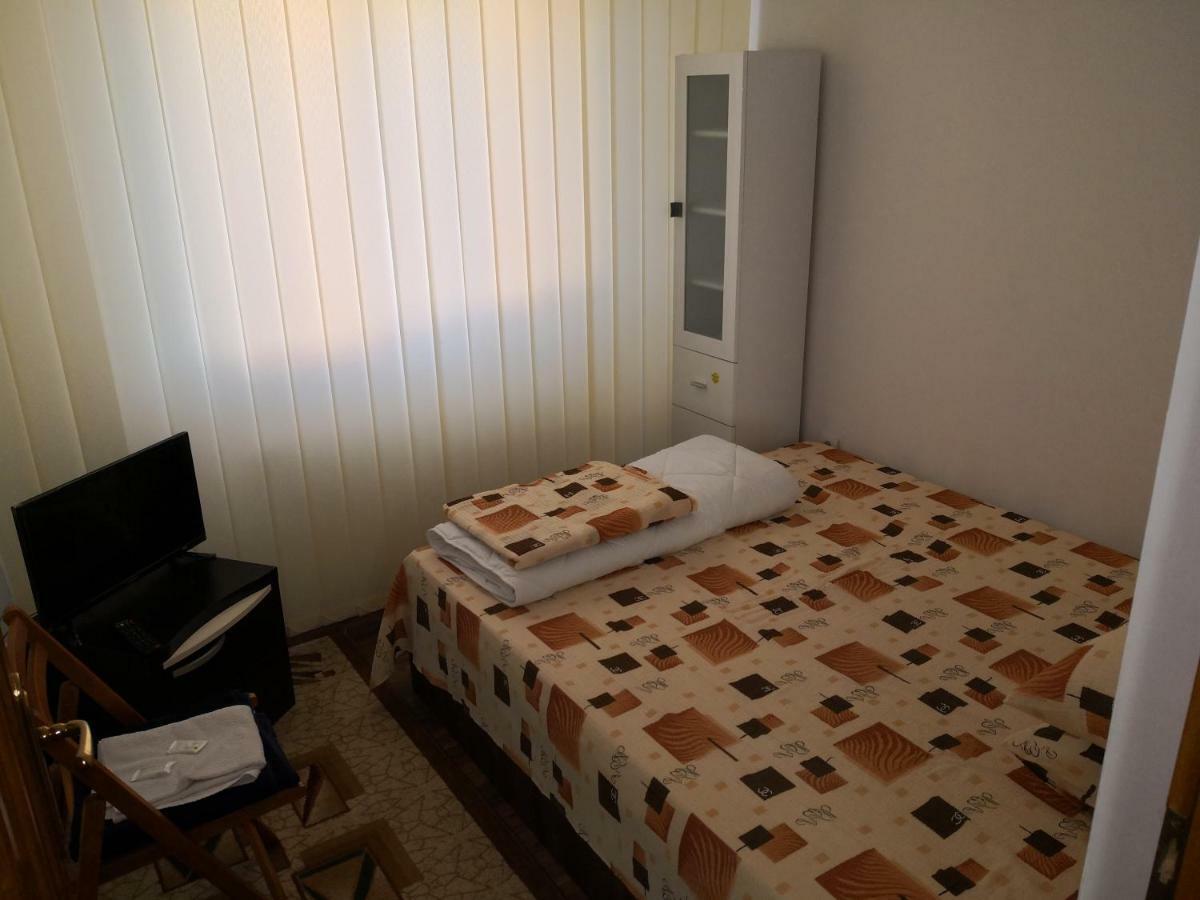 Casa De Vacanta Laurentiu Călimăneşti 外观 照片